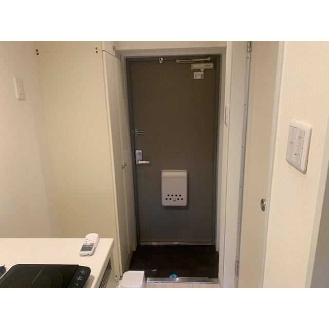 グランヒル松戸の玄関