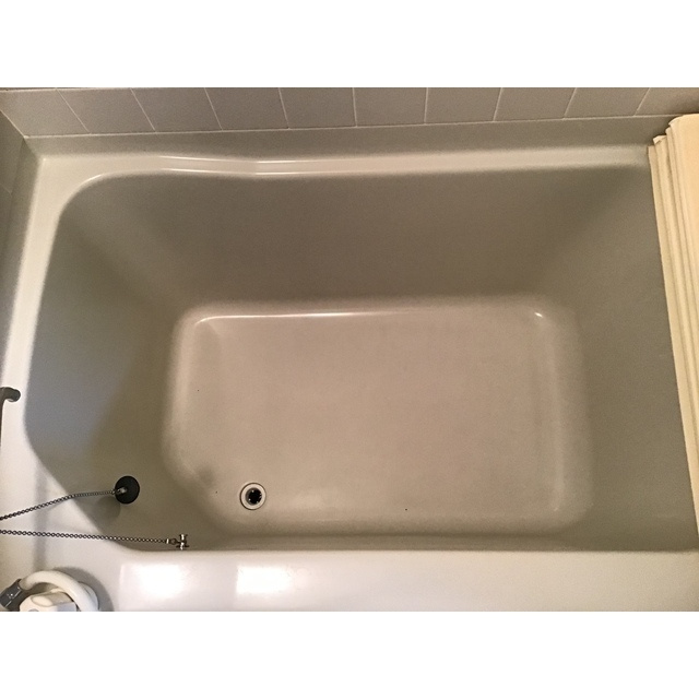 本間ビルの浴室