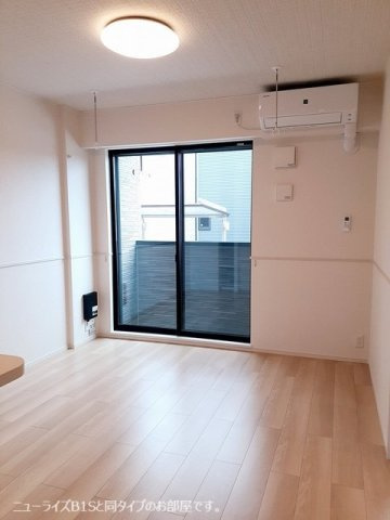 西５丁目アパートの居間・リビング
