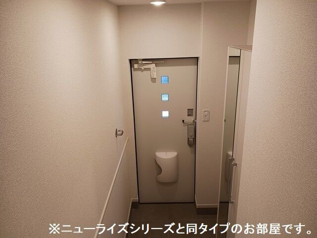 アルコ・イリスの玄関