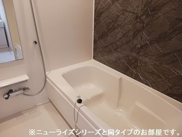 アルコ・イリスの浴室