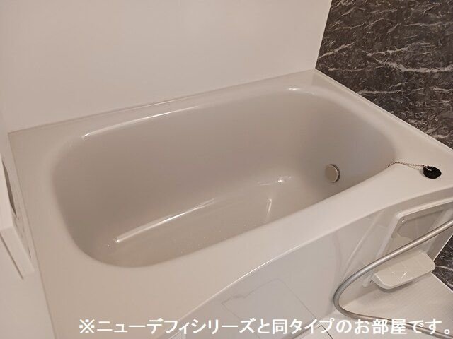 トレジャーの浴室