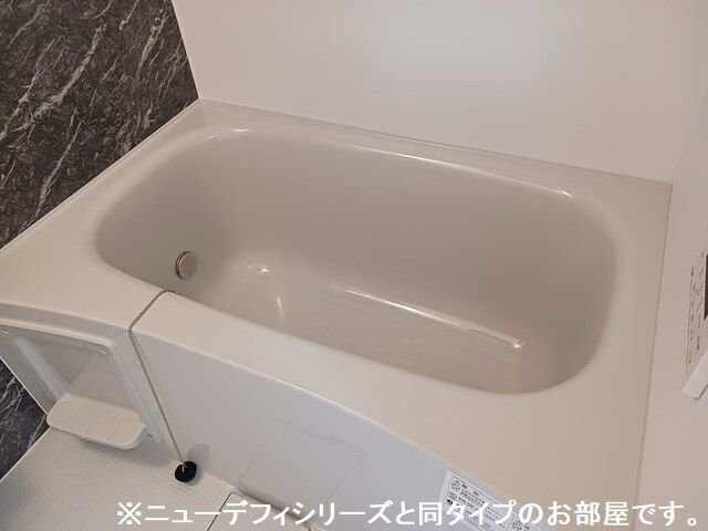 トレジャーの浴室