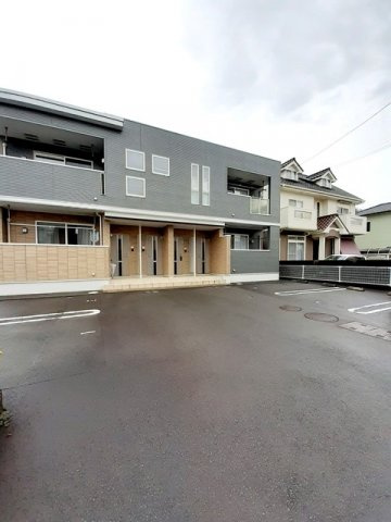 カレントＹＯＵの駐車場