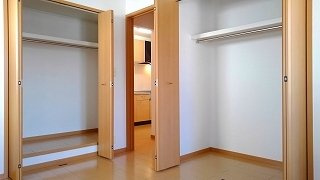 シャン・プレ・ロジュマンⅡの収納