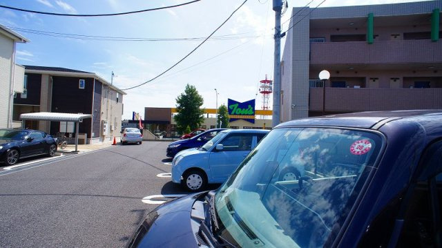 ブリランテ　オリオンⅢの駐車場