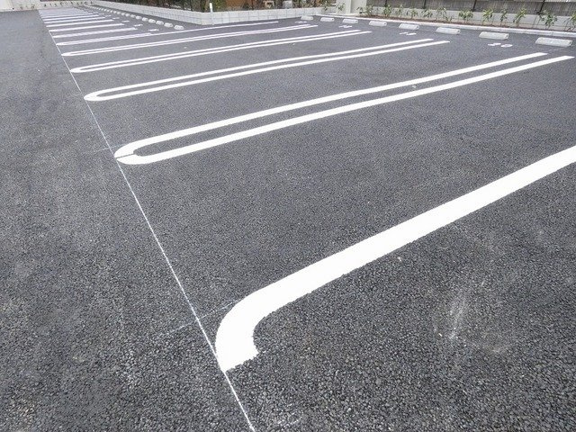 グランテリア瀬戸Ⅰ　Ａの駐車場