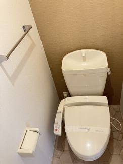 【トイレ】 | ソレイユ引野 | 落ち着いた色調のトイレです