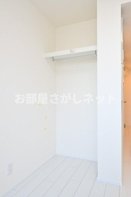 長楽町屋レジデンス【おとり物件なし】#学生・社会人にオススメ！初期費用分割払いOK！の収納|オープンクローゼット