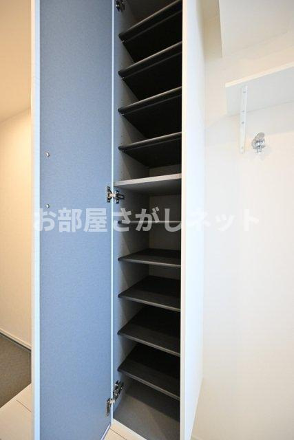 長楽町屋レジデンス【おとり物件なし】#学生・社会人にオススメ！初期費用分割払いOK！の収納|靴入