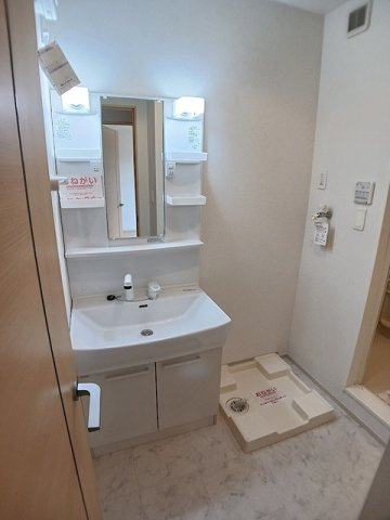 プロムナードＢの洗面所|洗面所です