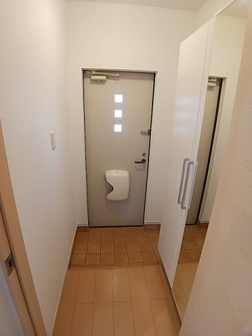 プロムナードＢの玄関|玄関です