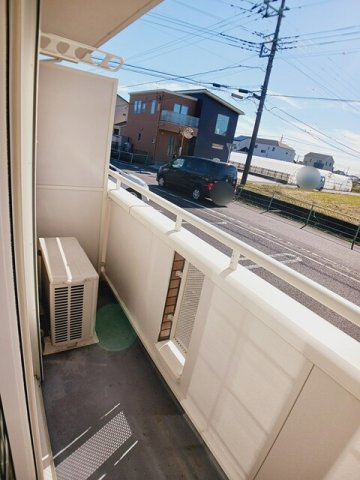 ポプルスＡのバルコニー|暖かな日差しのふりそそぐバルコニー