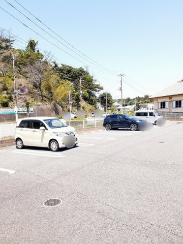 セレーナＢの駐車場|駐車場完備です