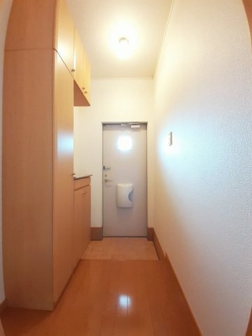 パルティールの玄関|落ち着いた玄関です