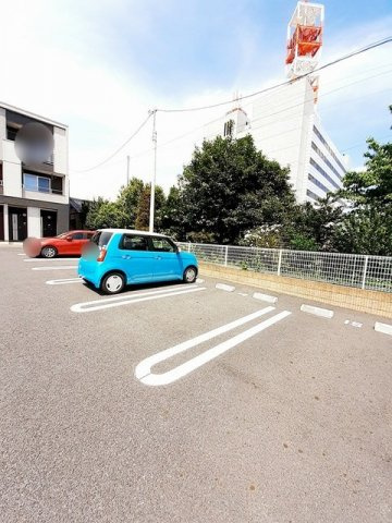 ブライト・アンジュの駐車場|駐車場に車を止められます