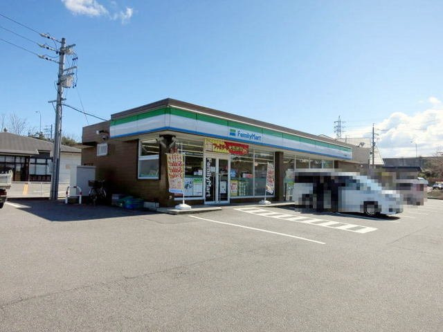 【周辺】 | アビタシオン | ファミリーマート 大平駒場店まで500m