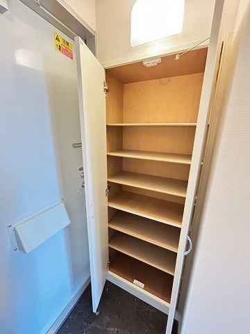 レオパレスMOTOHAMAの収納