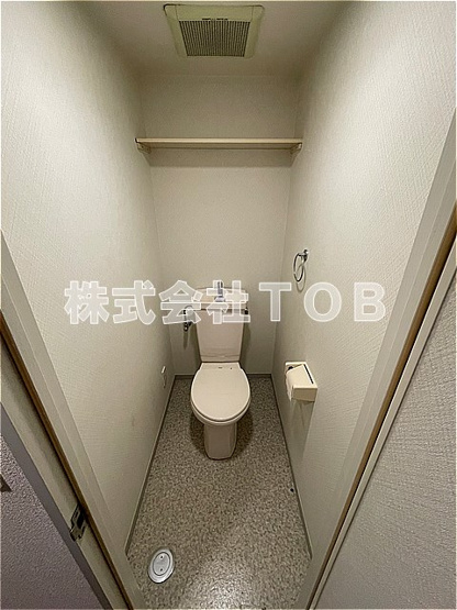 【トイレ】 | コーボック国領 | ※クリーニング中の写真