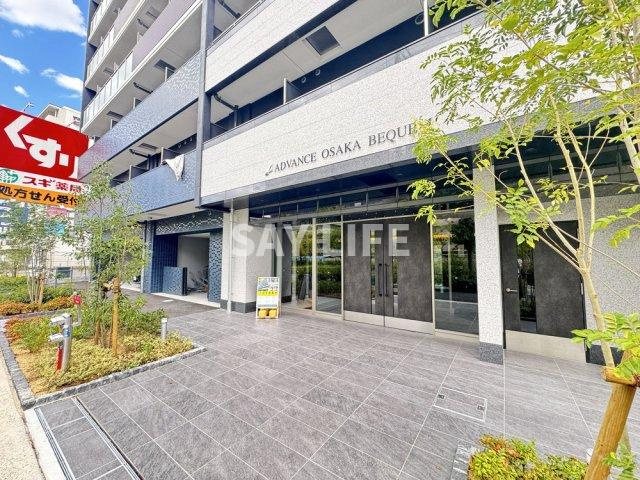 アドバンス大阪ベクエムのエントランス