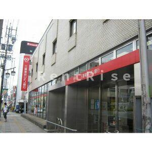 DUPLEX国王257のエントランス