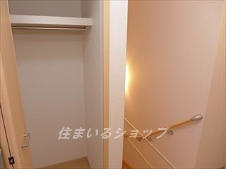 ヴィラ　クレールの収納|クローゼット