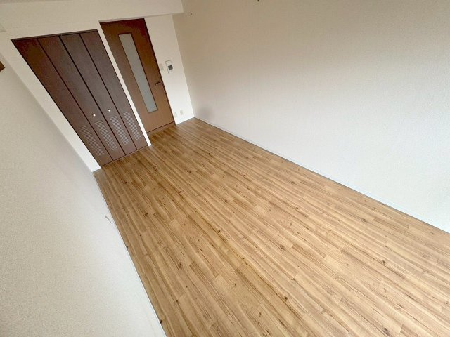 新大阪セレニテの内装