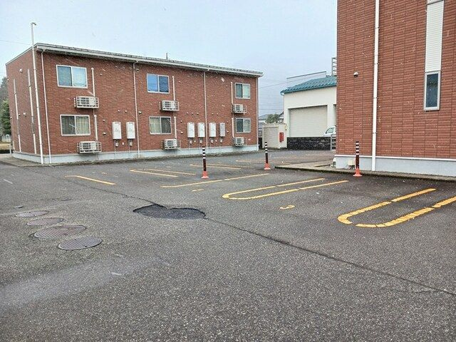 メゾン　大泉　Ⅰの駐車場