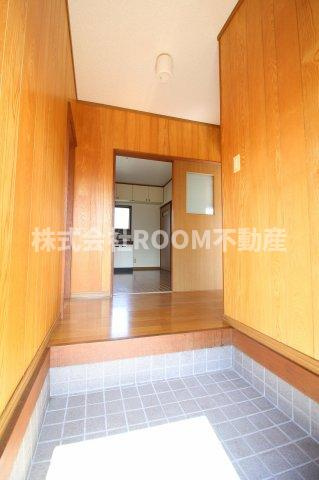 ひかり住宅の和室|和室ならではの温かな和の空間で寛ぎの時間を過ごせます