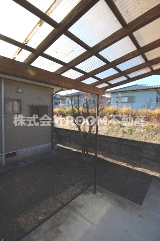 ひかり住宅のバルコニー|外からの目が気にならないバルコニーで洗濯物が干せます