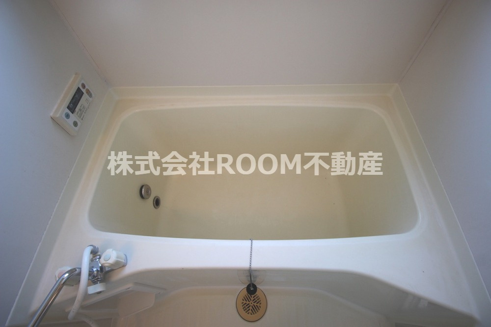 ひかり住宅の浴室|落ち着いた空間のお風呂です
