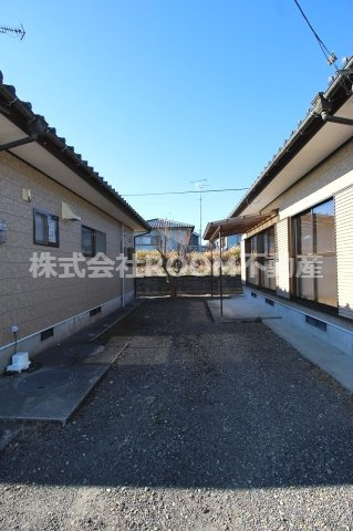 ひかり住宅の駐車場|駐車場があるので、車を買う予定の方も安心です