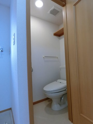 カロータ　ロッソⅠのトイレ
