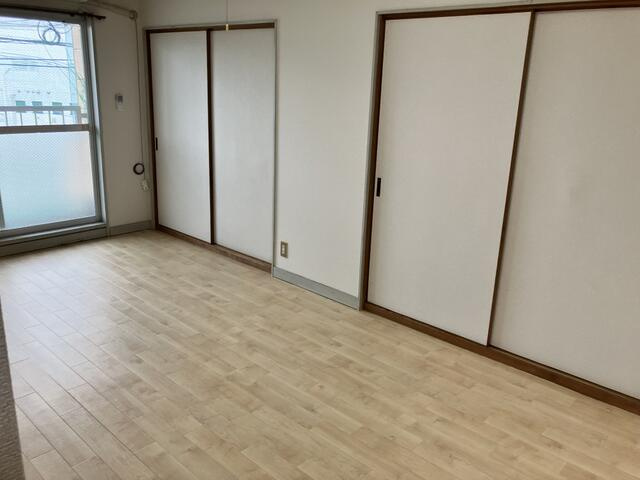 久保田ＣＡＳＡの内装|明るい室内です