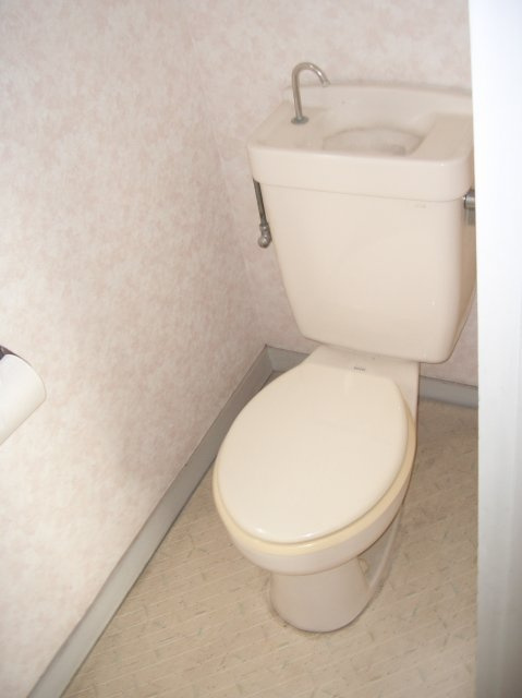 久保田ＣＡＳＡのトイレ|ゆったりとした空間のトイレです
