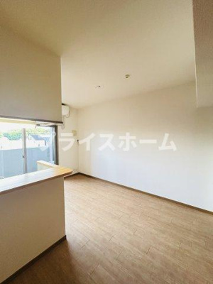 【居間・リビング】 | 仲介手数料割引物件！HPに初期費用掲載！オーキッドレジデンス上呉服