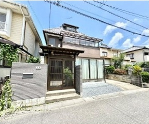 中古戸建　熊谷市玉井5-98（期間限定現況販売）の前面道路含む現地写真