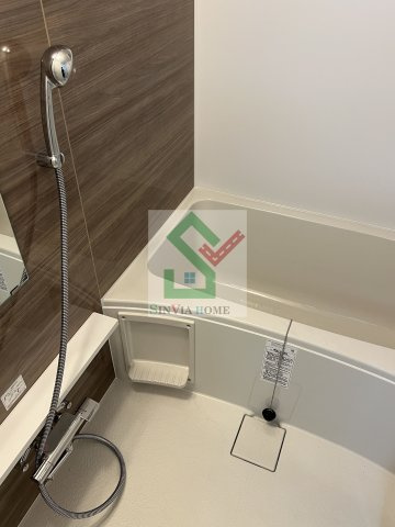 エムクアルト新座の浴室
