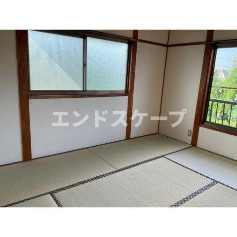 下佐野第2コーポの居間・リビング|高崎、前橋のお部屋探しはエンドスケープまで！お客様の理想お聞かせ下さい♪