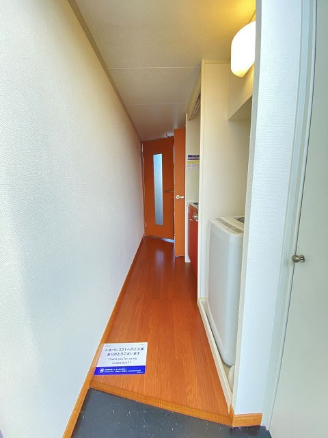レオパレスクレベールの玄関