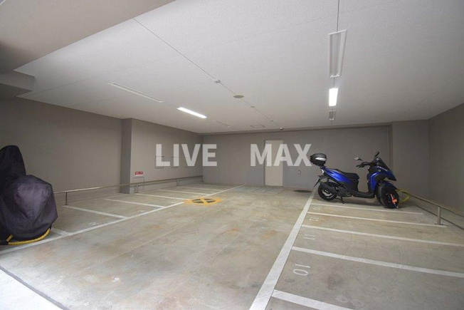【駐車場】ディームス江坂