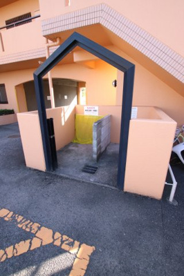 【その他共用部分】 | 東尾マンション | 敷地内ゴミ捨場