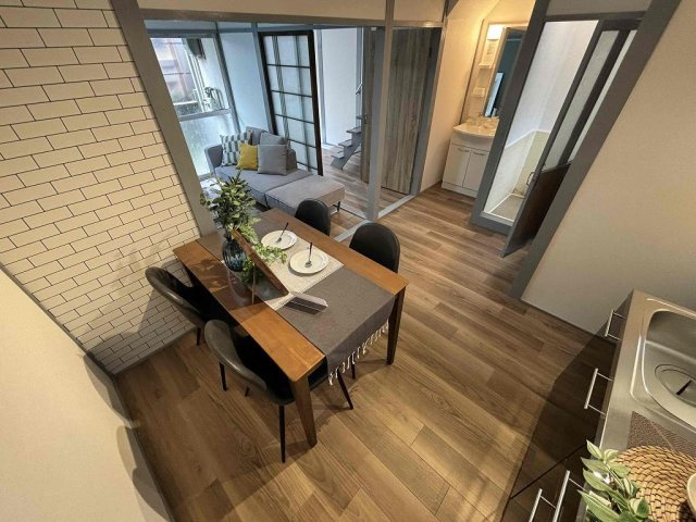 東野町戸建の居間・リビング