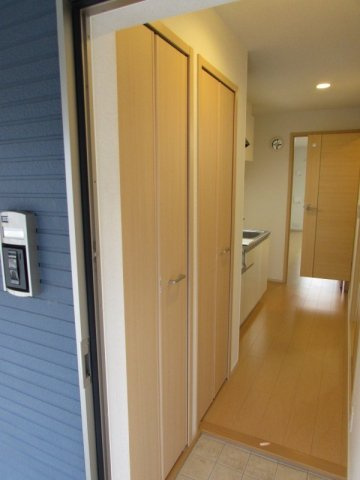 ＳＴＯＮＥＳ錦町の玄関
