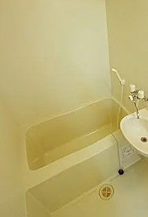 アルテミス江の島の浴室