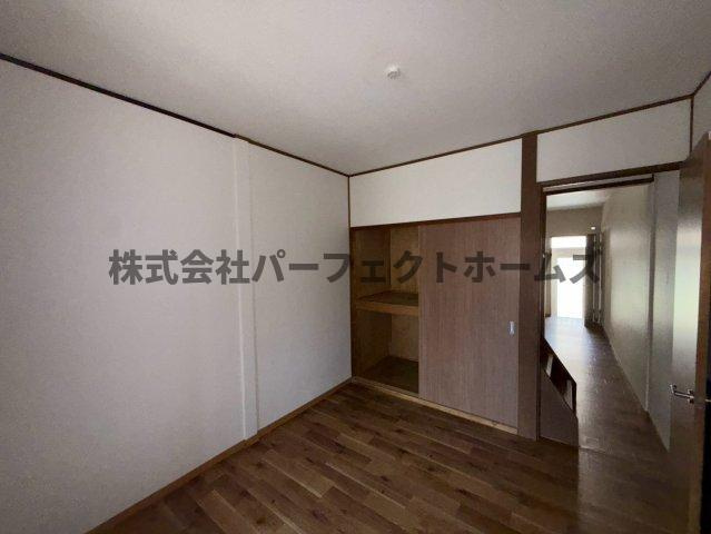星丘1丁目テラスハウス　賃貸の洋室|広々とした洋室です