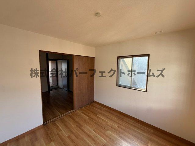 星丘1丁目テラスハウス　賃貸の洋室|個人の部屋や寝室として使える洋室です