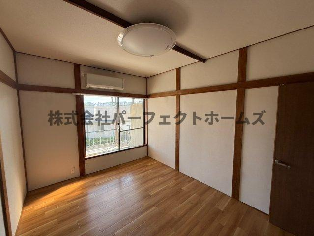 星丘1丁目テラスハウス　賃貸の洋室|洋室です