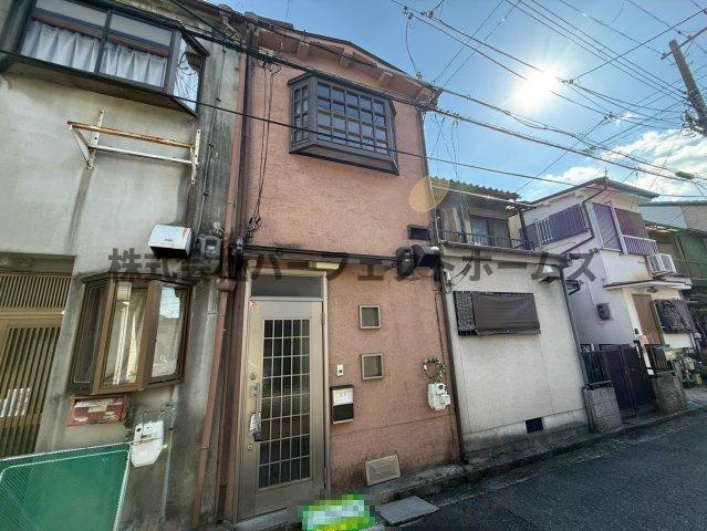 星丘1丁目テラスハウス　賃貸の外観|建物外観を気になさる方へ、見た目の良い物件です