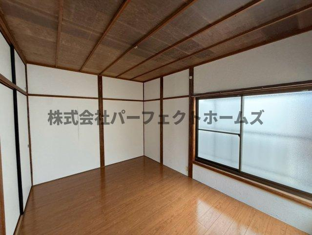 上神田1丁目戸建　賃貸の洋室|使い勝手のいい洋室です